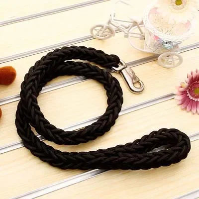 4.5ft Heavy Duty Dog Leash – Braided Nylon Lead for All Breeds | Walking, Hunting & Camping